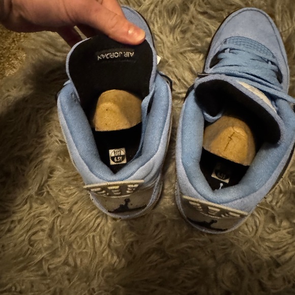 Jordan 4 Retro University Blue Woman’s 8 GS size 6.5 - Picture 3 of 6